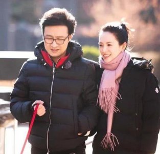 ​章子怡怎么看上汪峰了(汪峰为什么喜欢章子怡)