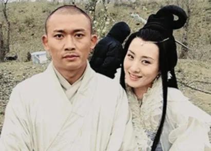 聂远前妻是谁 ，一顿饭吃出感情，4年婚姻换来一套房子