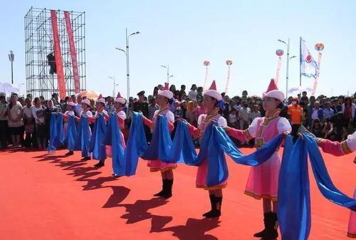 蒙古族的什么大会和摔跤