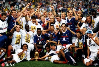 ​回顾法国队1998年夺冠之路 盼高卢雄鸡20年后重登世界巅峰