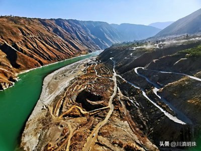 ​会东县属于四川哪个市？